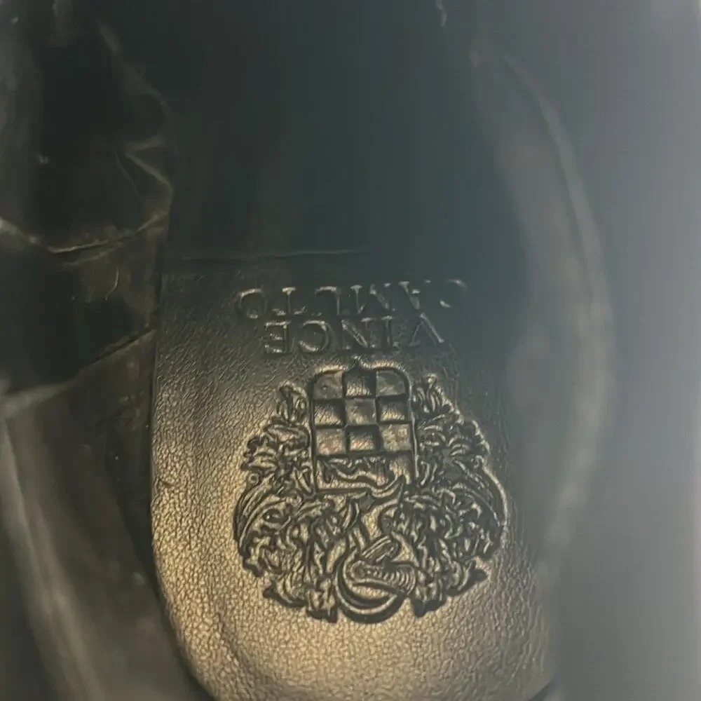 Vince Camuto Booties - Women's‎ 8